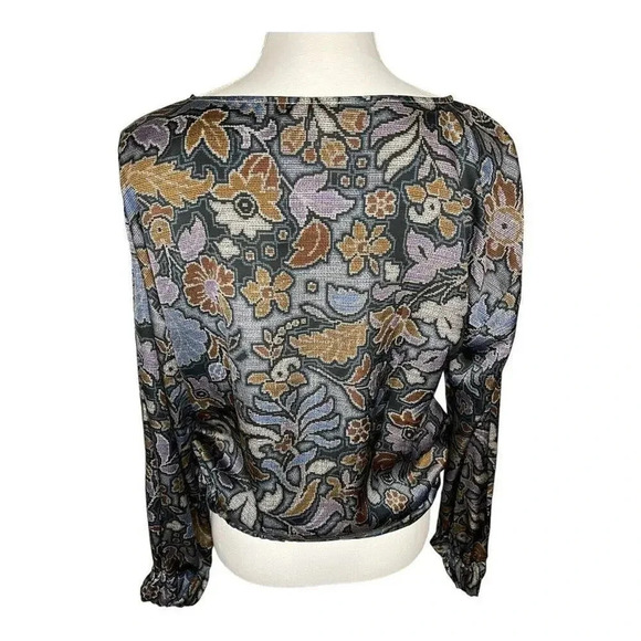 Ann Taylor Women’s Small Floral Gathered Waist Cropped Long Sleeved Top - Picture 3 of 4